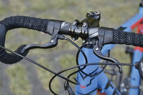 【ロードバイク】フェルト「FR60」 初心者向けのロードならコレで決まりです イメージ3