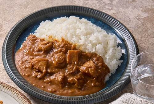 牛肉とブラウンルウの贅沢な味わい 高級レトルトカレーおすすめ イメージ2