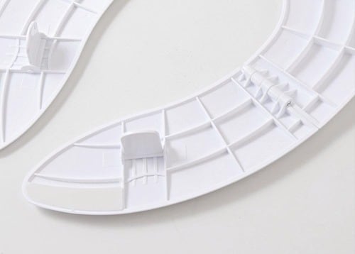 フックを上げるのが少し硬め 補助便座おすすめ イメージ