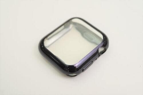 13位: コンパクトさが魅力 Apple watch カバー イメージ