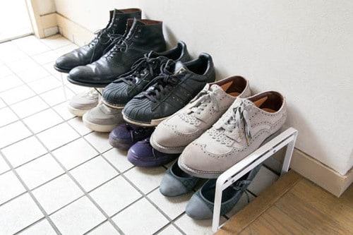 山崎実業:伸縮シューズラック:frame:玄関:収納:狭い:インテリア:片付け