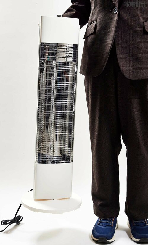 【持ち運びやすさ】背が高いけどとっても軽い 電気ストーブ・遠赤外線ヒーターおすすめ イメージ