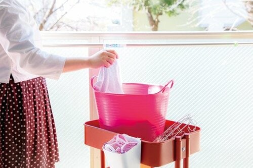 【使い方②】干す時は外用のワゴンを使って楽チン！ イメージ2