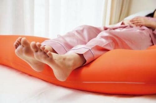 サイズ感バッチリ！MOGU「気持ちいい抱きまくらカバー付」 イメージ3