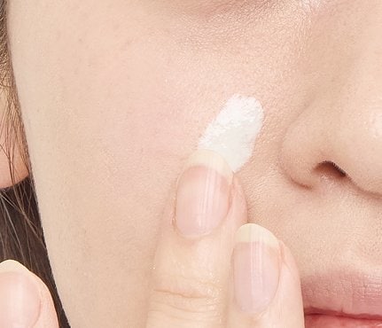 部分使いにもおすすめ! グリーンのコントロールカラー・化粧下地おすすめ イメージ