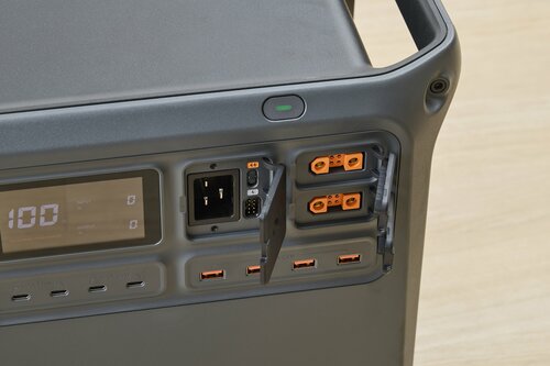 充電速度はピカイチ 大容量ポータブル電源おすすめ イメージ