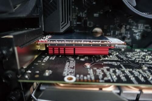 デスクトップ向けには拡張カード型の4ストリーム