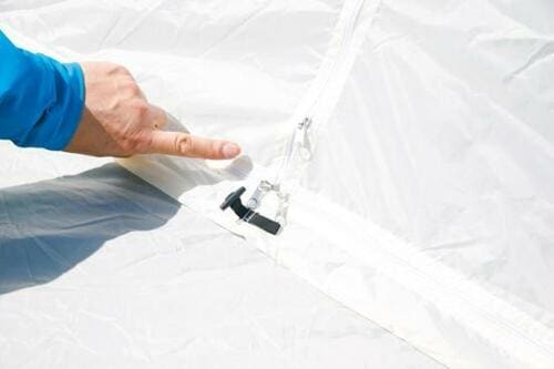 ［Pop up tent の魅力①］ゆったり過ごせる居住性 イメージ3