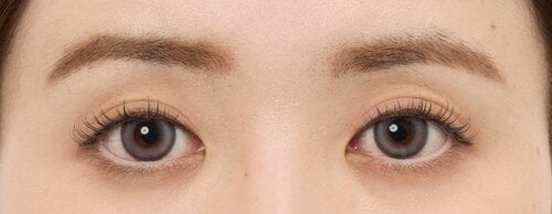 <!--td {border: 1px solid #cccccc;}br {mso-data-placement:same-cell;}--> 甘めのグレーでかわいい グレーカラコンおすすめ イメージ