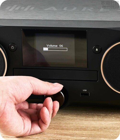 操作・機能性：音量ダイヤル採用で調整しやすいが、ソース切り替えがやや面倒 イメージ4