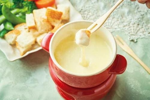 とろっとろのチーズが絶品「ほっくりチーズフォンデュ」 イメージ2