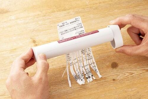 薄い紙ならラクに切れる無印良品「ハンドシュレッダー」 イメージ2