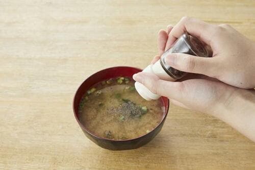 味噌汁を味変すると、いつもと違う味わいを楽しめる! イメージ