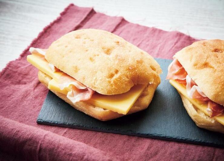 【新商品&定番】コスパ抜群！ コストコのパンおすすめ5選｜ プロが人気製品を徹底比較！［最新版］