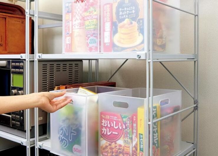 レトルトのゴチャ見え卒業！ 食品収納ボックスのおすすめ│『LDK』が紹介