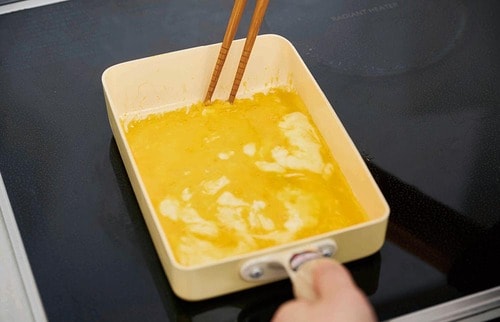 すべすべの取っ手が握りにくい 卵焼き器・卵焼きフライパンおすすめ イメージ