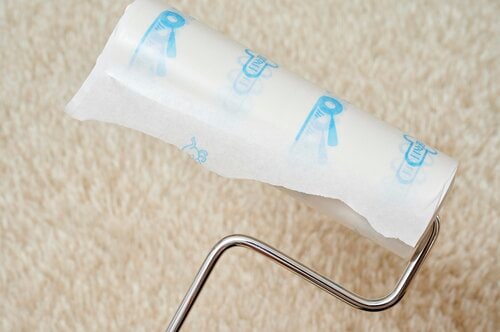 ゴミを取るだけじゃない!防ダニ効果がポイントのシート 粘着クリーナーおすすめ イメージ2