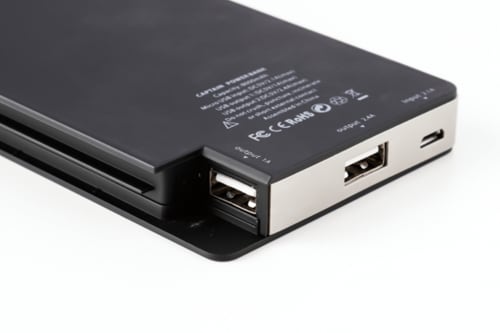 「ケーブル忘れ」がなくなる！ 2台充電も可能なケーブル一体型 イメージ2