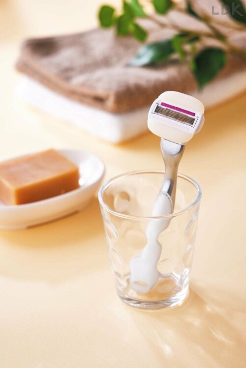 除毛力バッチリで肌にもやさしい 女性用T字カミソリおすすめ イメージ