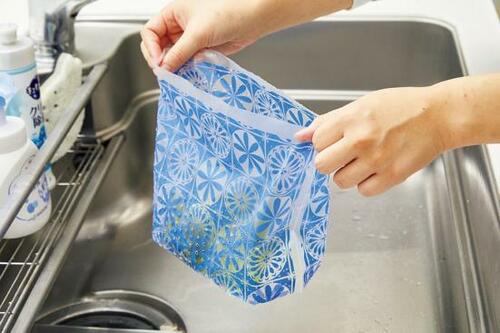 メリット2:ザル代わりに野菜の水切りにも使える 水切り袋おすすめ イメージ