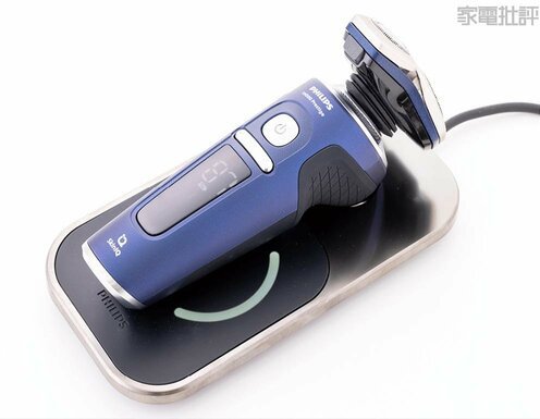 充電器はQi対応で電気シェーバー以外も充電できる 電気シェーバーおすすめ イメージ