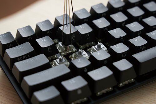 選び方2：「スイッチの種類」 キーボードおすすめ イメージ