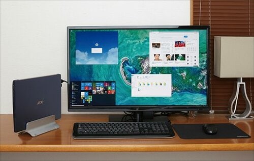 格安4Kモニタや、大きめのマウスパッドで快適環境に
