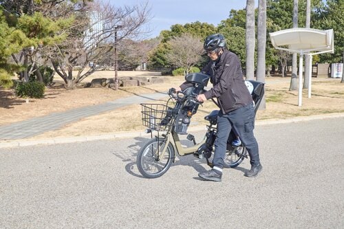 押し歩きするときもアシストしてくれる！ 電動アシスト自転車おすすめ イメージ
