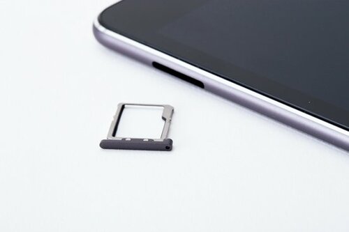 SDカード対応&割安SIMフリーがiPadより安くすむ最大ポイント!