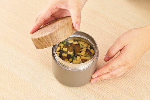 ランチに汁物を持っていける！ スリーコインズおすすめ イメージ