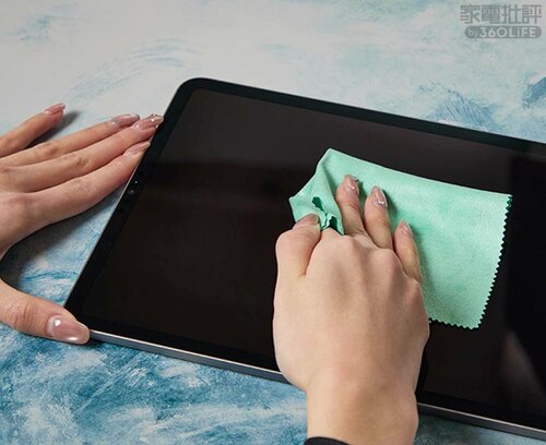 iPadに汚れをつけて使い勝手も含めて比較 クリーニングクロスおすすめ イメージ