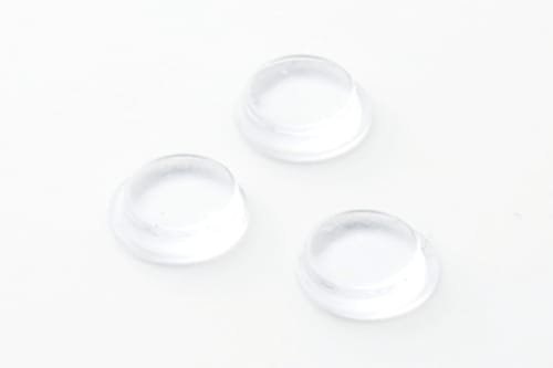 ［止める］マルチすぎるゴム 滑り止めやボタン補強にも効果大！ イメージ