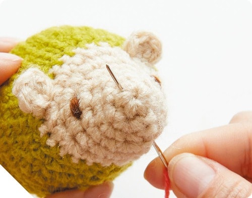 鼻を縫う イメージ