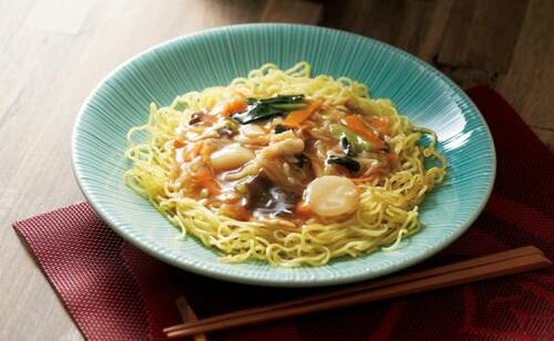 ［汁なし/つけ麺編：第1位］マルハニチロ 五目あんかけ焼そば イメージ2