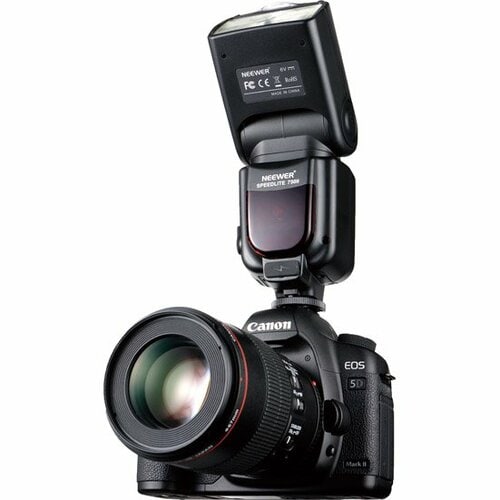 Neewer:NW-562:ストロボ