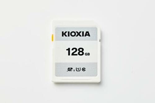 10位: ［SDカードおすすめ10位］KIOXIA「KTHN-NW128G」｜東芝新ブランドはバランスに難 イメージ