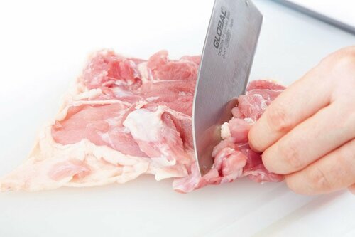 鶏もも肉はハチミツ酵素で さらに風味よくジューシーに！ イメージ3