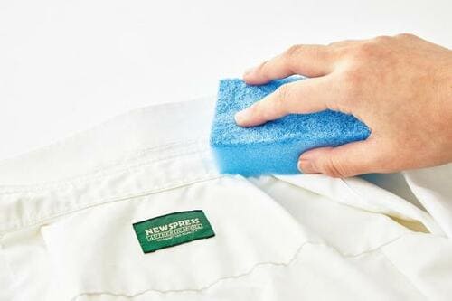 3：落ちない場合はスポンジでこする 酸素系漂白剤おすすめ イメージ