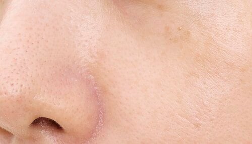 光で飛ばす:自然な光で飛ばして美肌に見せる 毛穴カバー下地おすすめ イメージ