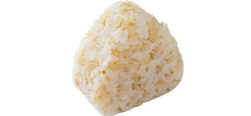 食べてみるとダシの風味でした発芽玄米ごはんの塩おにぎり イメージ2