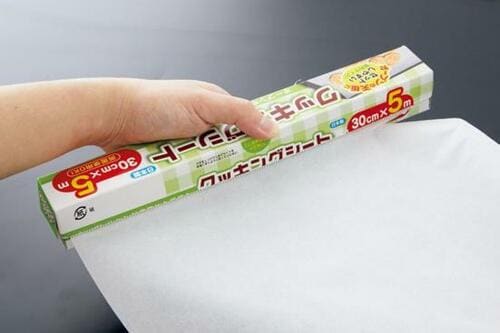 くっつかず油も染みない最安値の“キャンドゥが買い!” クッキングシートおすすめ イメージ