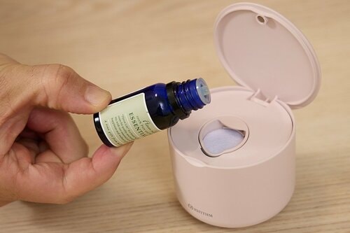 使用方法：パッドにオイルを垂らすだけと簡単 イメージ2