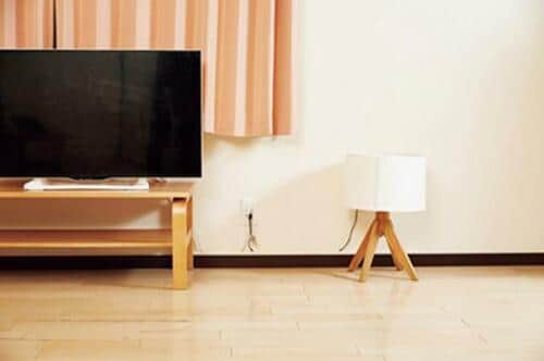 付け外し簡単で目立たない！これぞ「コード隠し」の理想形 イメージ4