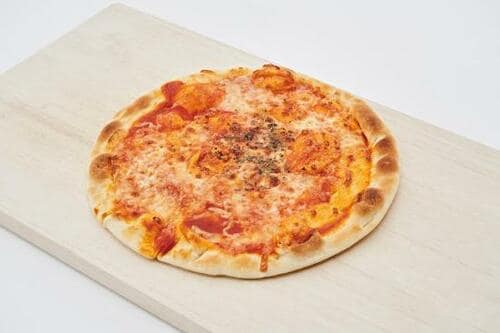 市販の冷凍ピザでも耳までカリッカリで激ウマ イメージ