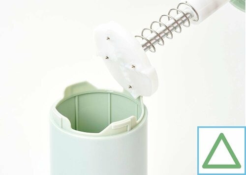 ドウシシャ「大人のふわふわかき氷器 DHIS-20SGR」の本体の中身