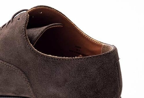 足にだんだんと馴染む本革を使用 イメージ