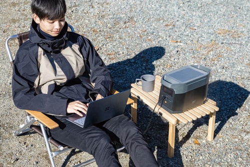 特徴3:発電機と比べると安全&静かで排気も出ない! イメージ