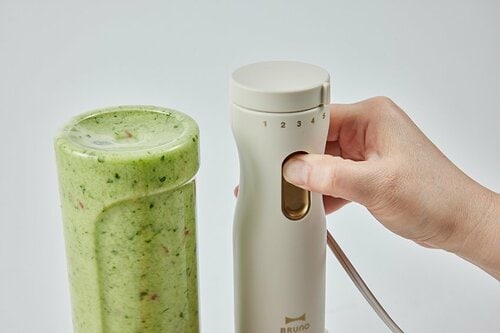 軽い力でボタンが押せる ハンドブレンダーおすすめ イメージ