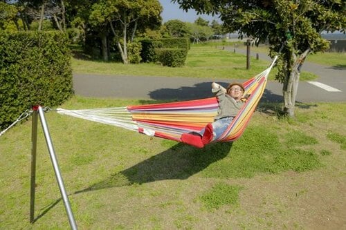 ハンモックのルール②くつろぐ形を決める