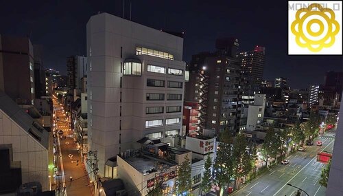 カメラは高画質で多機能 メインカメラで自撮りもOK 折りたたみスマホおすすめ イメージ